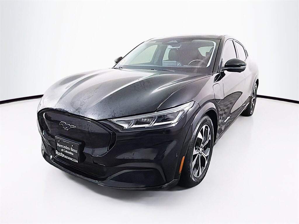 2021 Ford Mustang Mach-E Premium photo 3