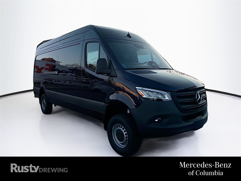 2026 Mercedes-Benz Sprinter Cargo Van Base's photo