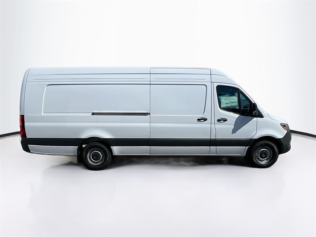2026 Mercedes-Benz Sprinter Cargo Van Base - Photo 8