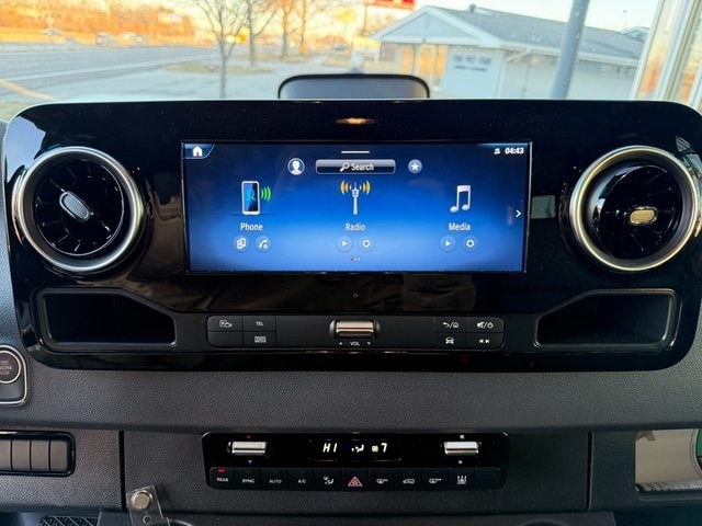 2025 Mercedes-Benz Sprinter Passenger Van Base - Photo 17