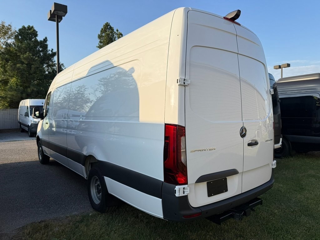 New 2025 Mercedes-Benz Sprinter 3500XD High Roof 4-Cyl Diesel HO Van Extended Cargo Van