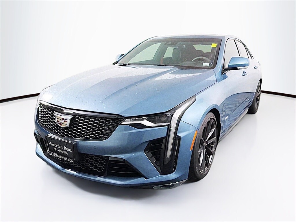 2023 Cadillac CT4 photo 3