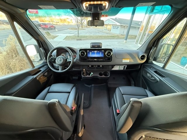 2025 Mercedes-Benz Sprinter Passenger Van Base - Photo 24