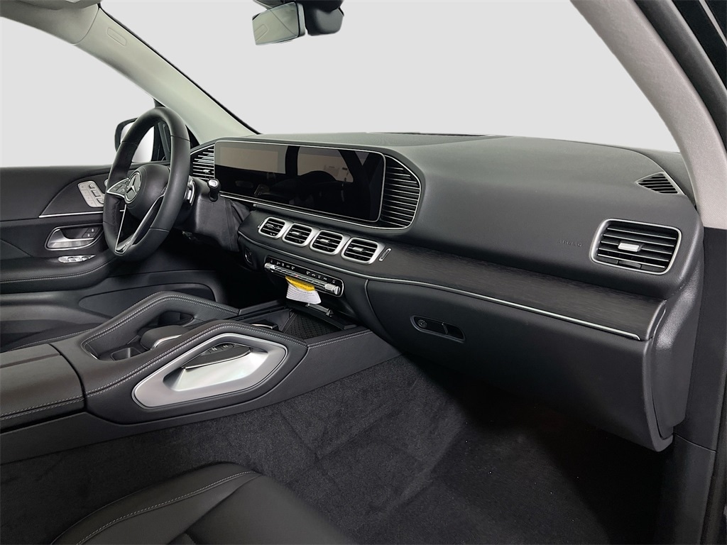 2026 Mercedes-Benz GLE GLE450 - Photo 32