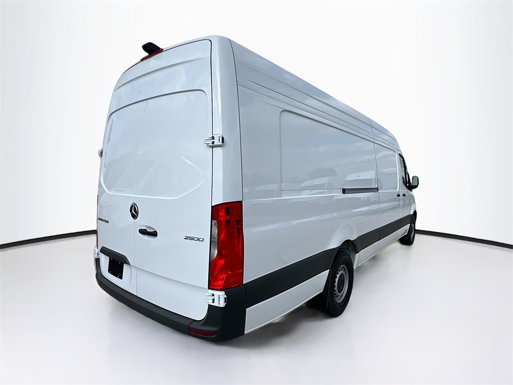 2025 Mercedes-Benz Sprinter Cargo Van Base - Photo 7