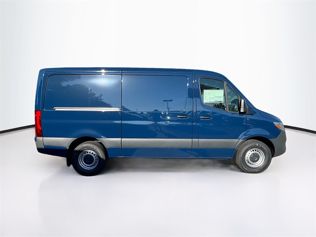 2025 Mercedes-Benz Sprinter Cargo Van Base - Photo 8