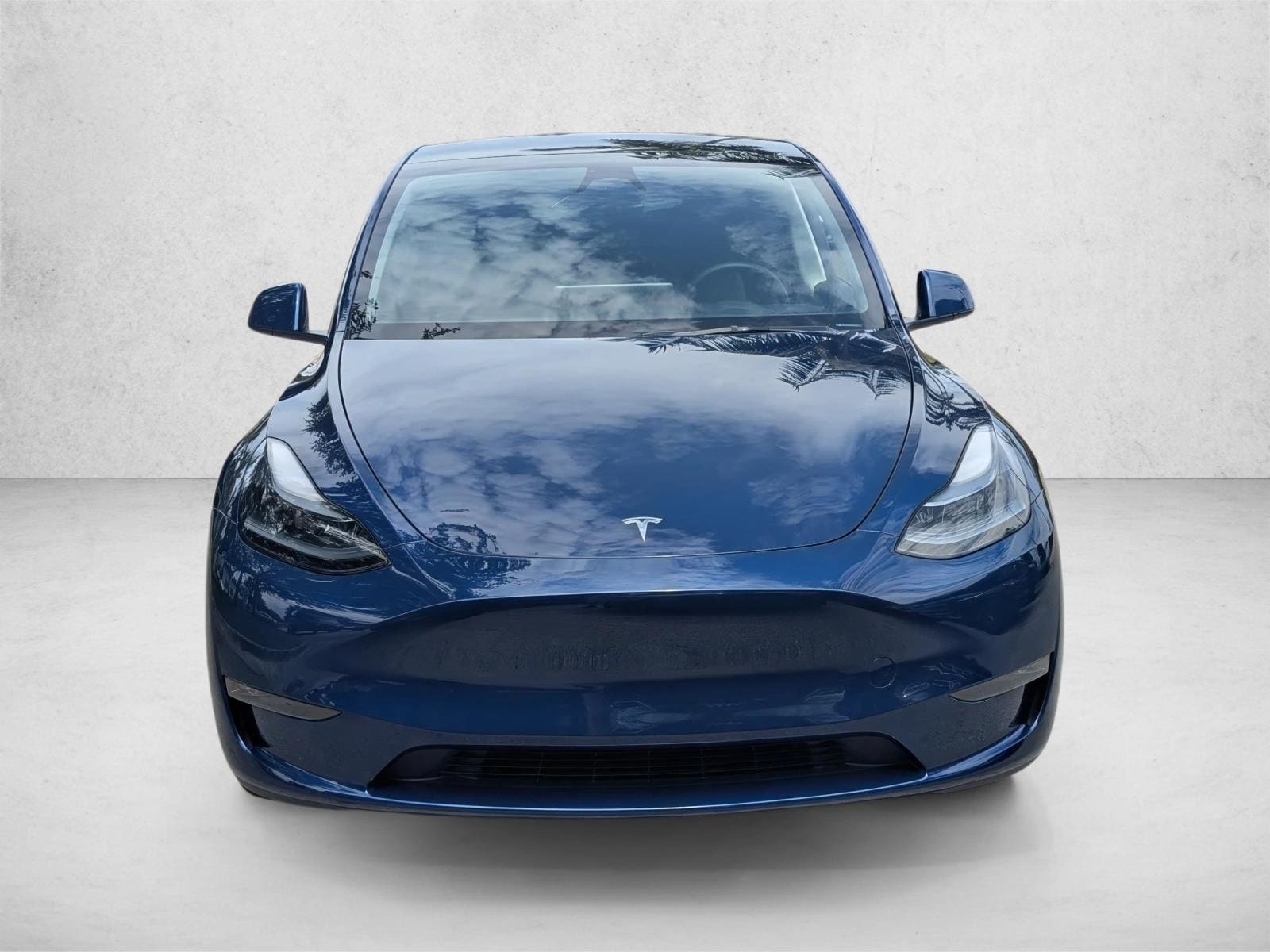 Used 2025 Tesla Model Y Long Range with VIN 7SAYGDEE9SA364951 for sale in Delray Beach, FL