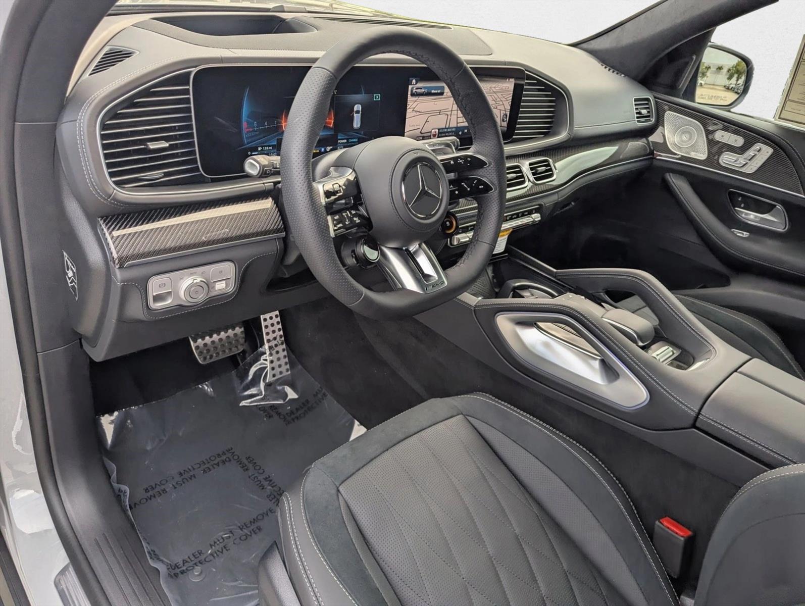 2026 Mercedes Benz GLS AMG 63 4MATIC photo 3