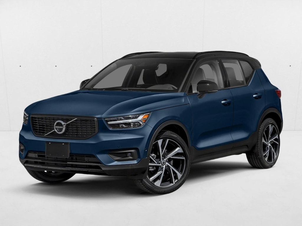 Used 2022 Volvo XC40 T5 AWD R-Design SUV