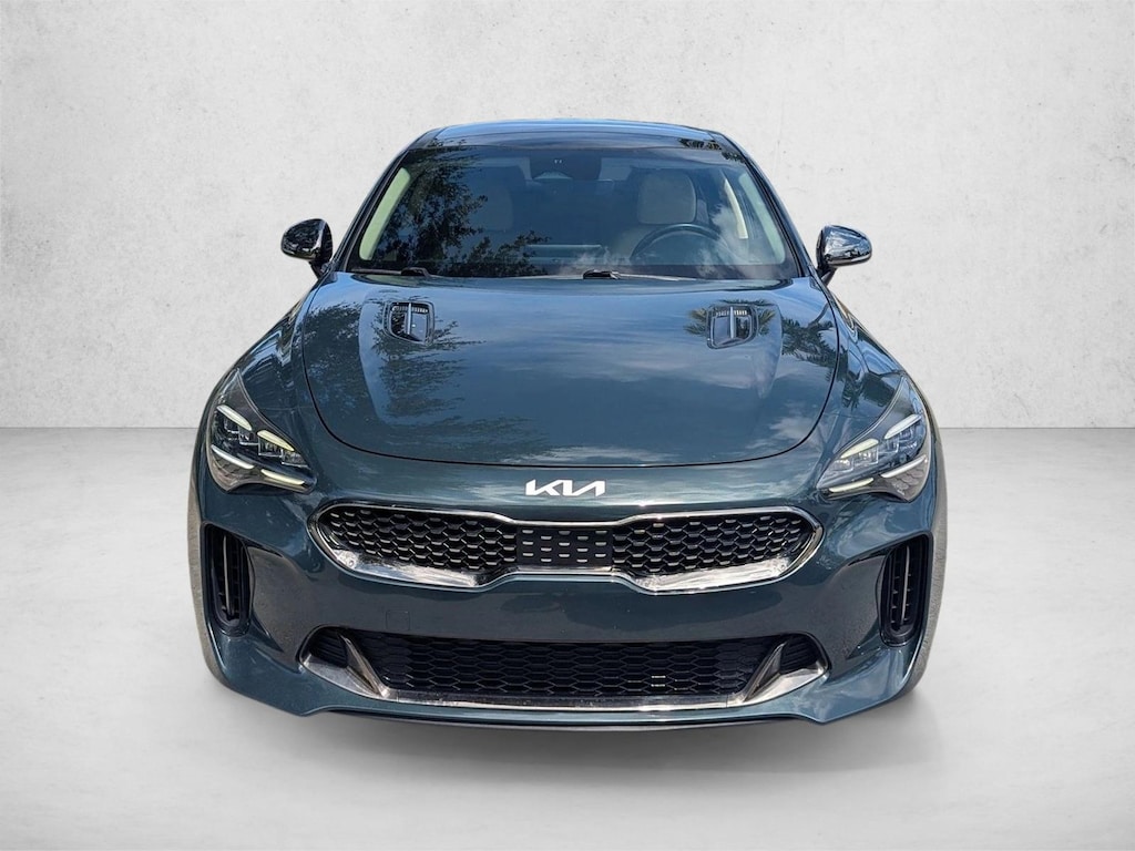 Used 2022 Kia Stinger GT1 Sedan