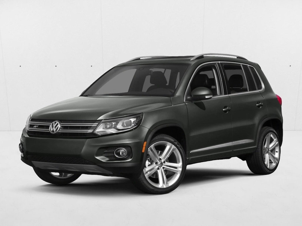 Used 2016 Volkswagen Tiguan 2.0T R-Line Automatic SUV