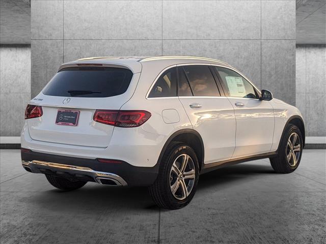 2022 Mercedes Benz GLC 300 photo 2