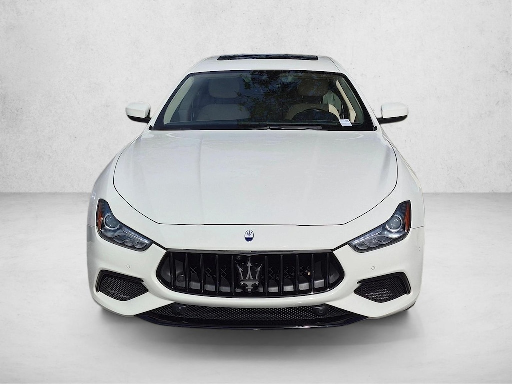 Used 2022 Maserati Ghibli Modena Sedan