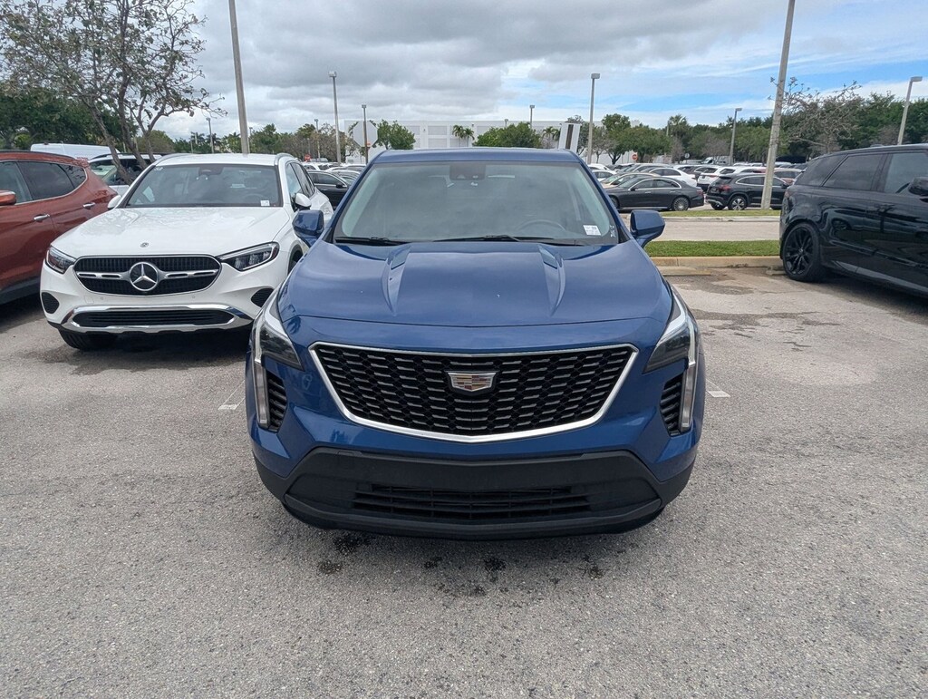 Used 2023 CADILLAC XT4 Luxury SUV