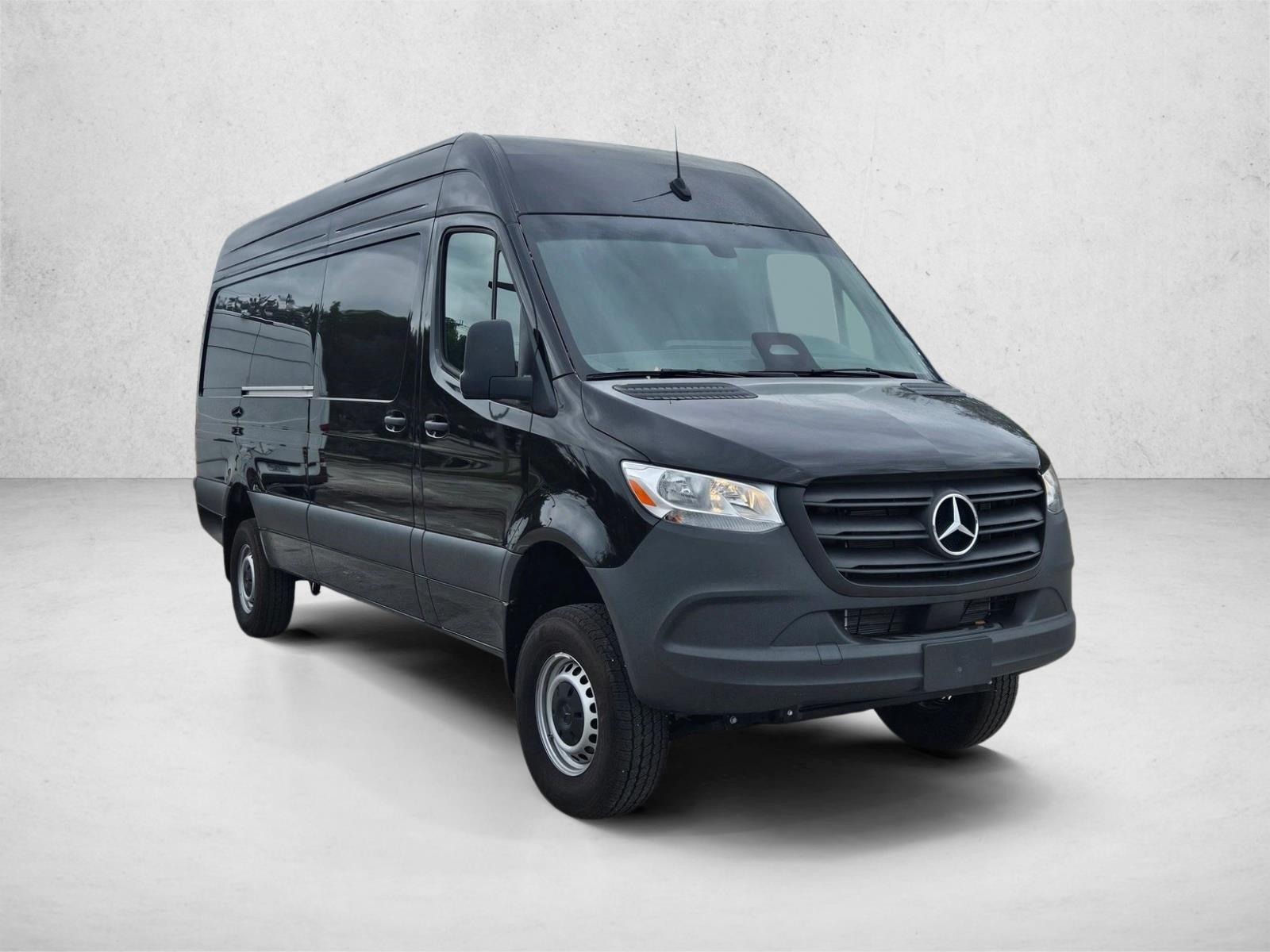 2025 Mercedes-Benz Sprinter Cargo Van Base - Photo 7