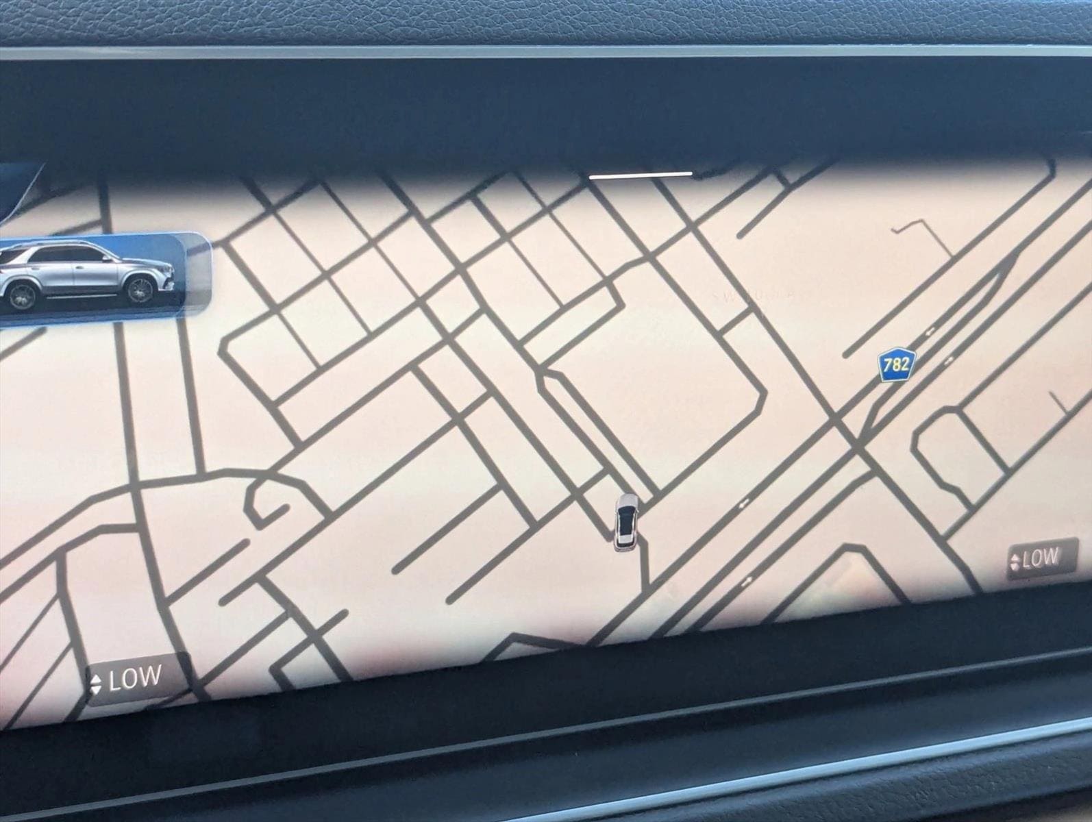 2025 Mercedes-Benz GLE GLE350 - Photo 13