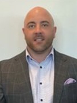 Staff member Justin Nunes from ID_b8840c94bb60