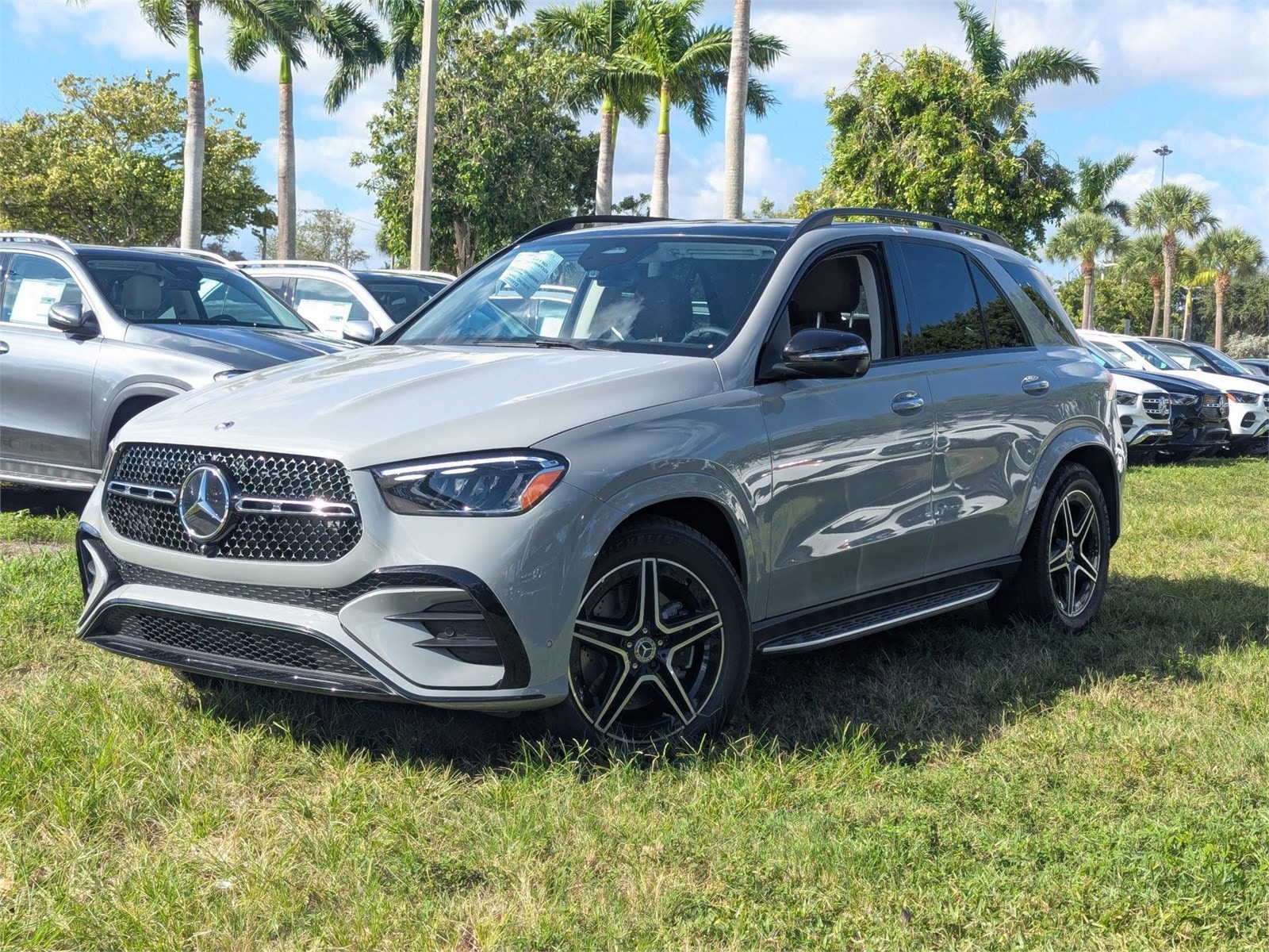 2026 Mercedes-Benz GLE GLE450's photo