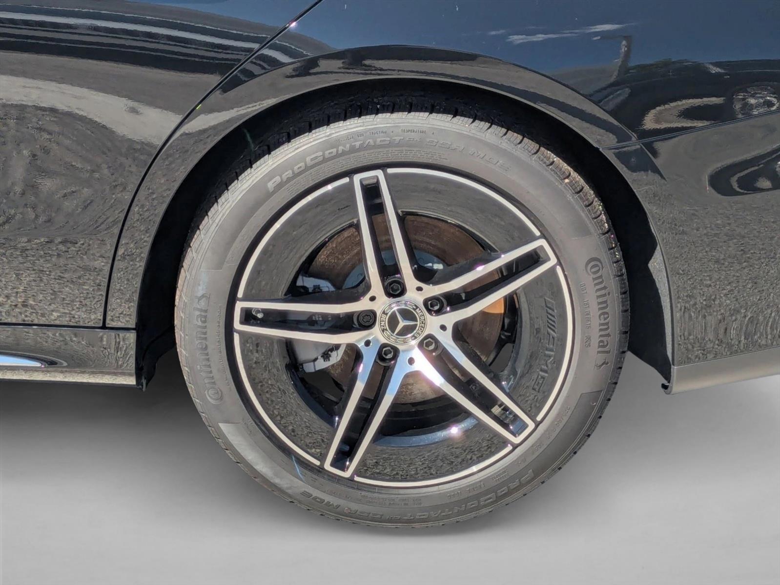 2026 Mercedes-Benz E-Class E350 - Photo 14