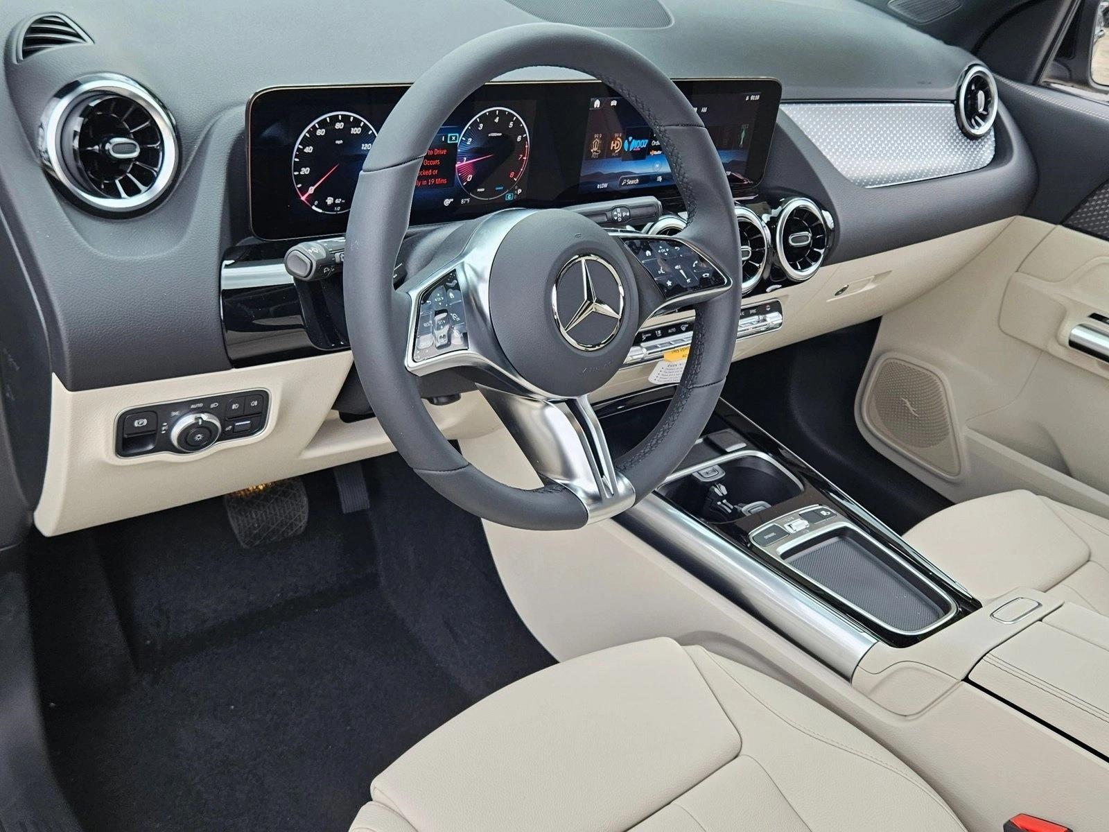 2026 Mercedes Benz GLA 250 photo 3