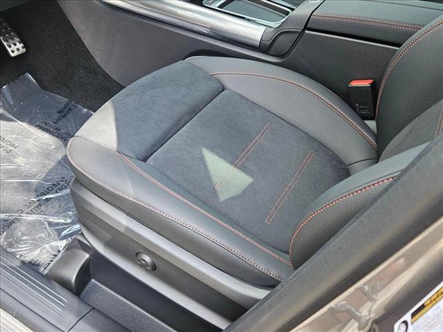 2025 Mercedes Benz GLA AMG 35 4MATIC photo 4