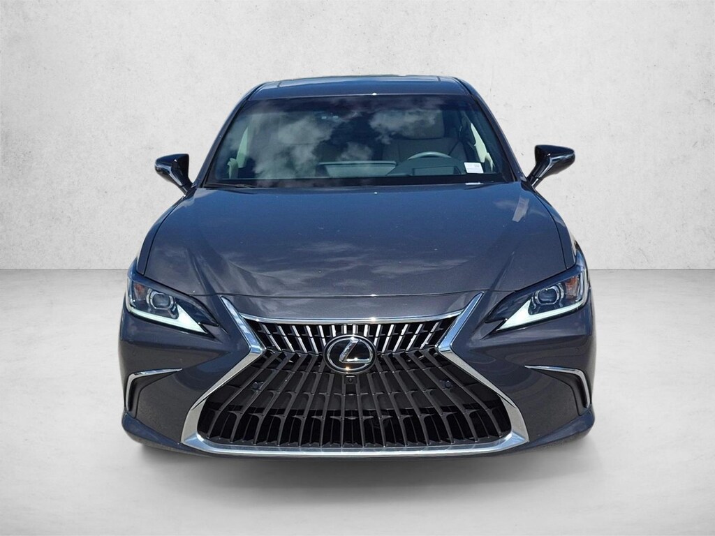 Used 2025 Lexus ES Luxury Sedan