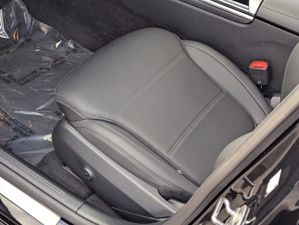 New 2026 Mercedes-Benz C-Class C 300 Sedan 4dr Car