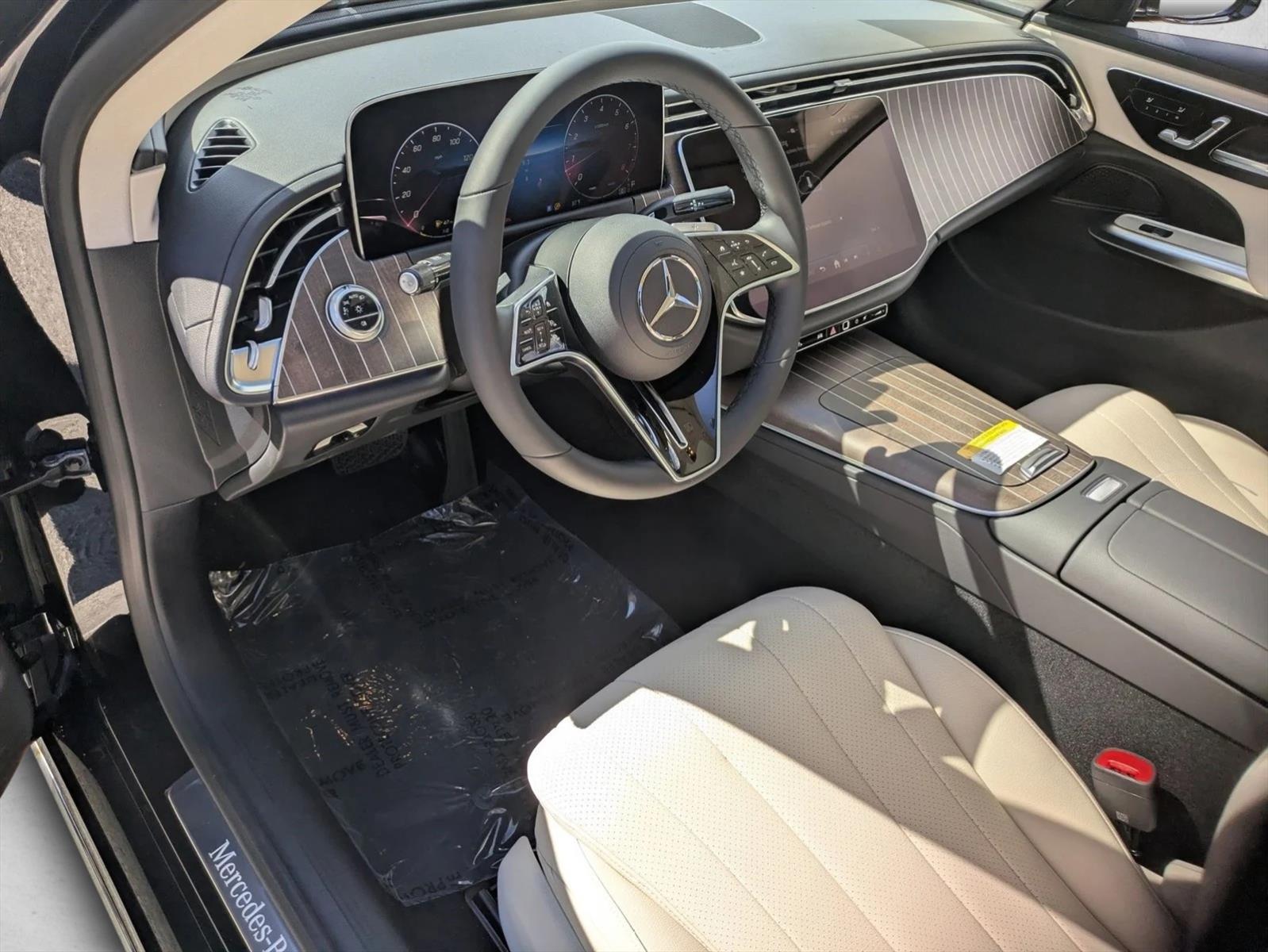 2026 Mercedes-Benz E-Class E350 - Photo 3