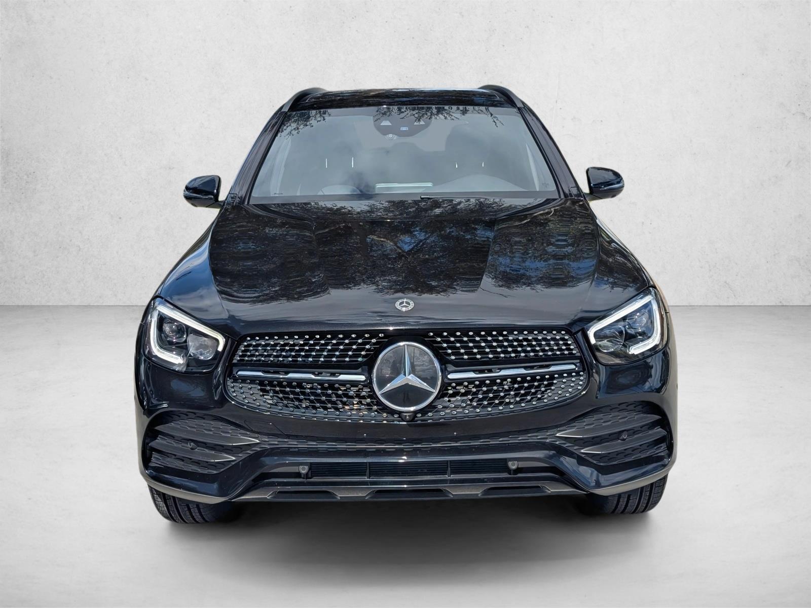 2020 Mercedes Benz GLC 300 4MATIC photo 2