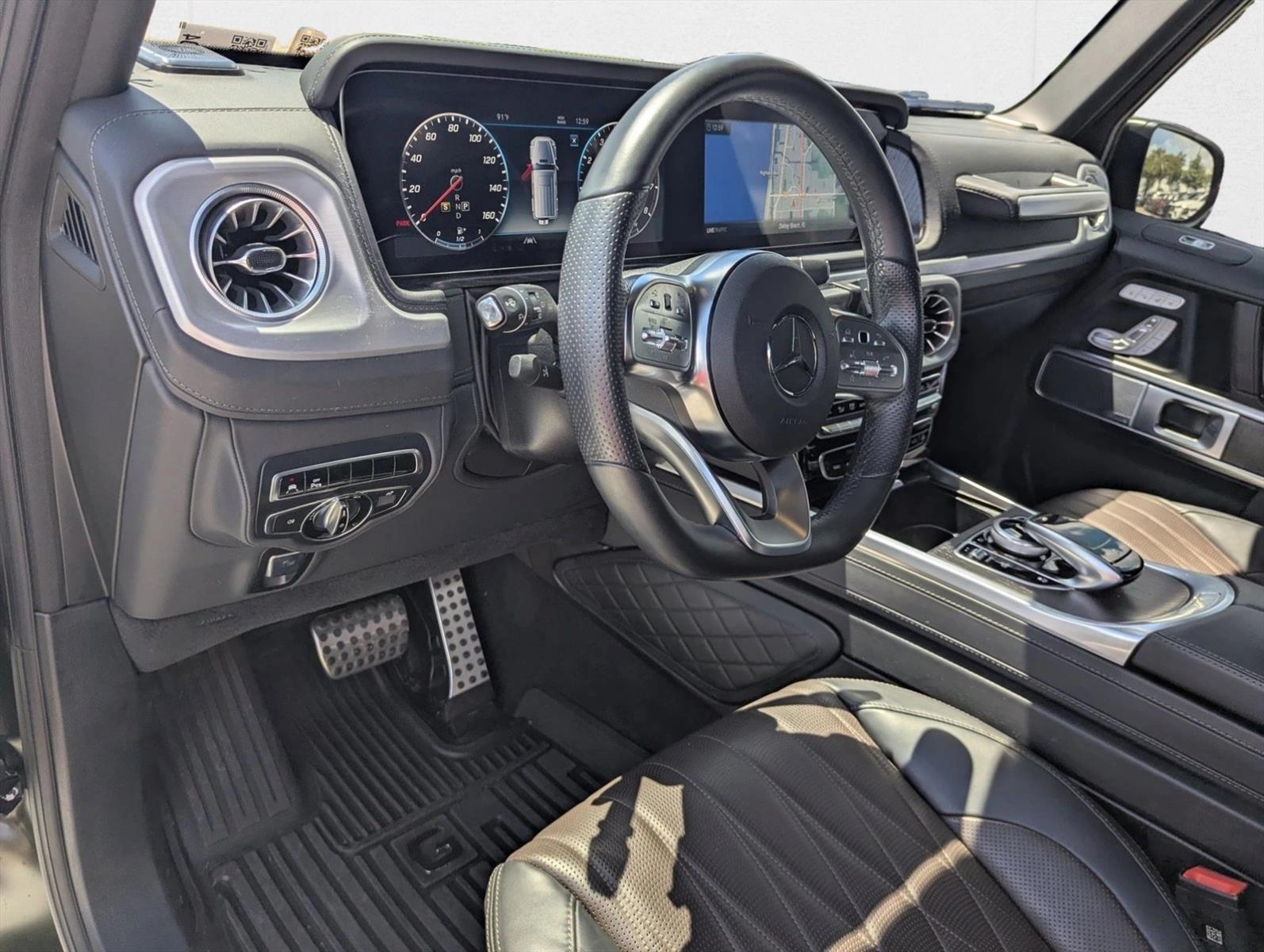 2024 Mercedes Benz G 550 photo 3