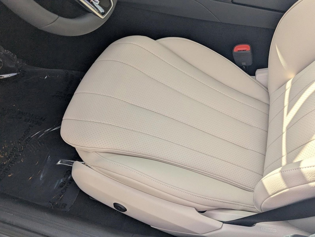 New 2026 Mercedes-Benz E-Class E 350 4MATIC ® Sedan Sedan