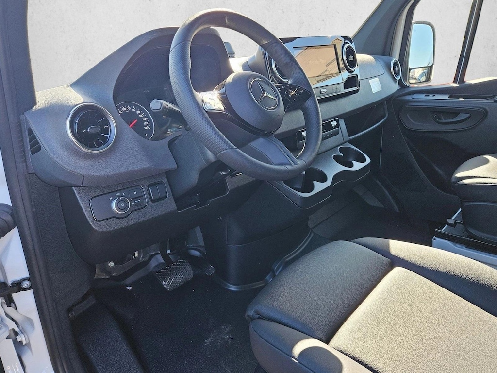 New 2026 Mercedes-Benz Sprinter Cargo Van 2500 Standard Roof I4 Diesel 144" RWD Van Cargo Van