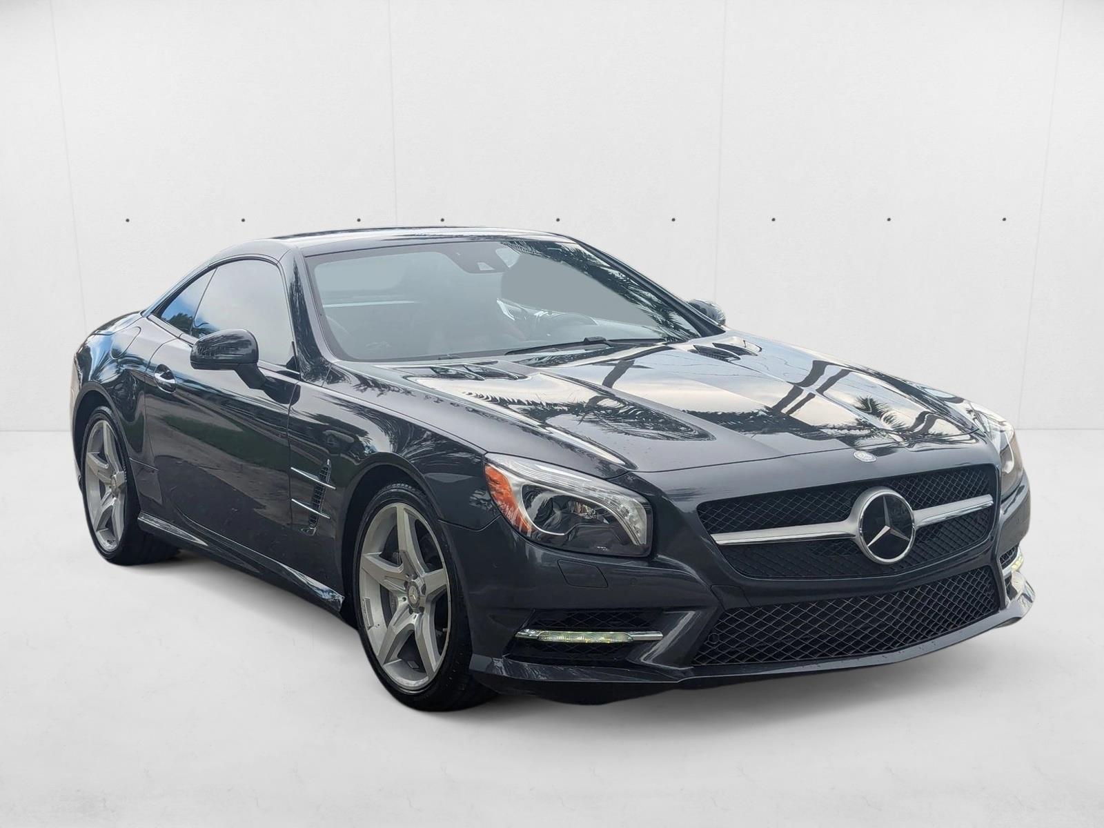 2015 Mercedes Benz SL 400 photo 3