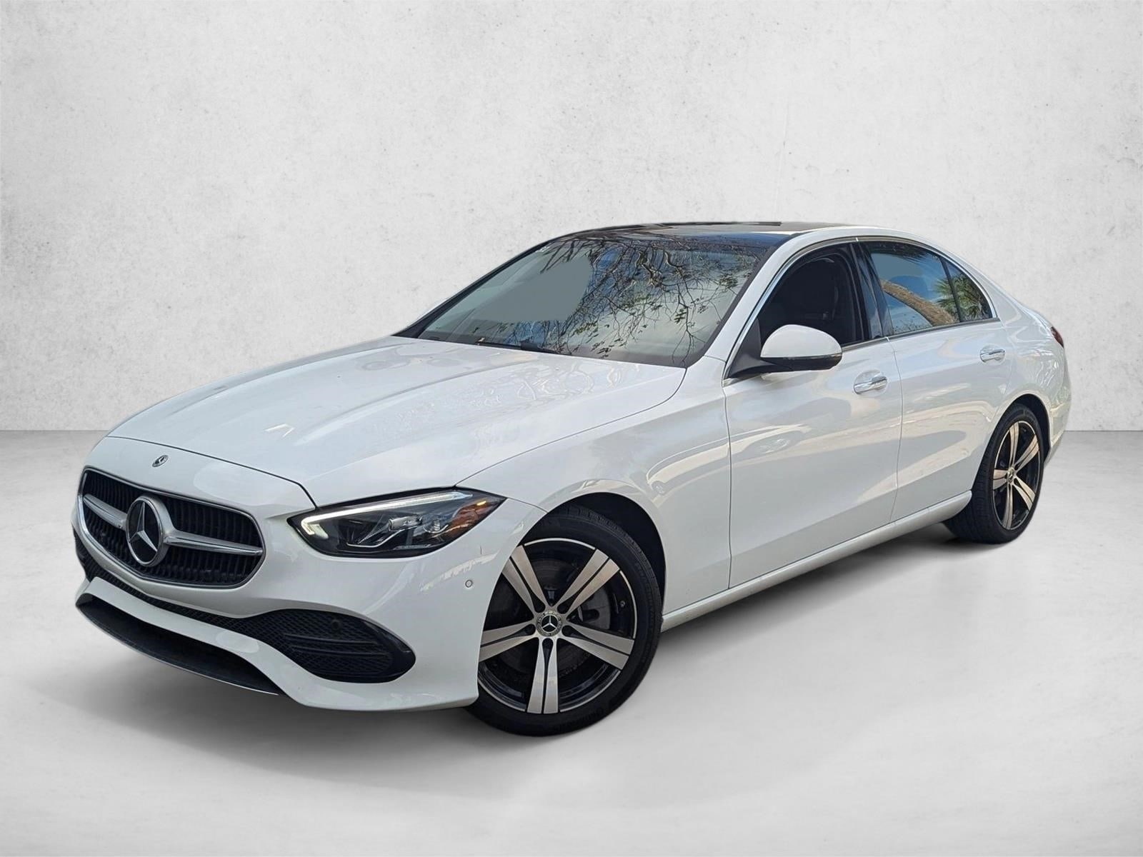 2025 Mercedes-Benz C-Class Sedan C 300's photo