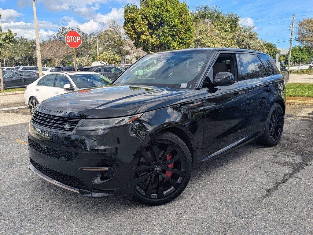Used 2024 Land Rover Range Rover Sport Dynamic SE SUV