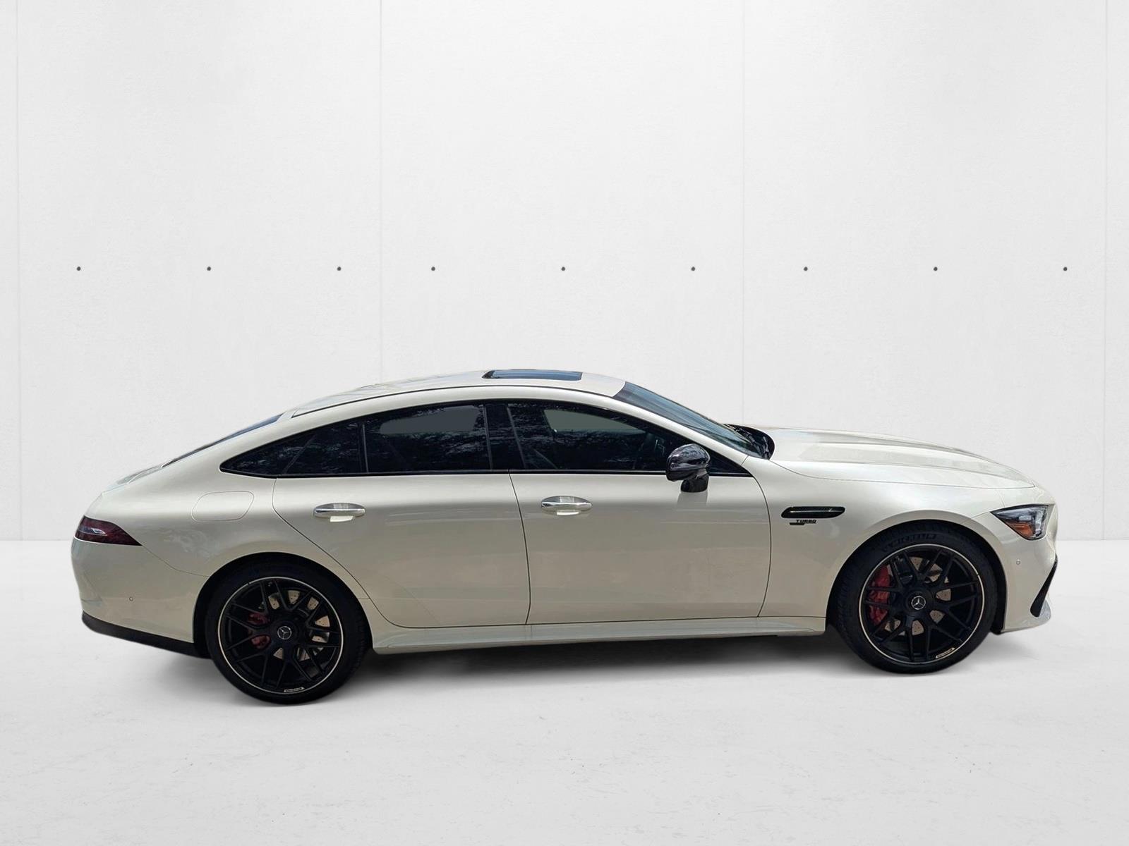 2022 Mercedes Benz AMG GT photo 4
