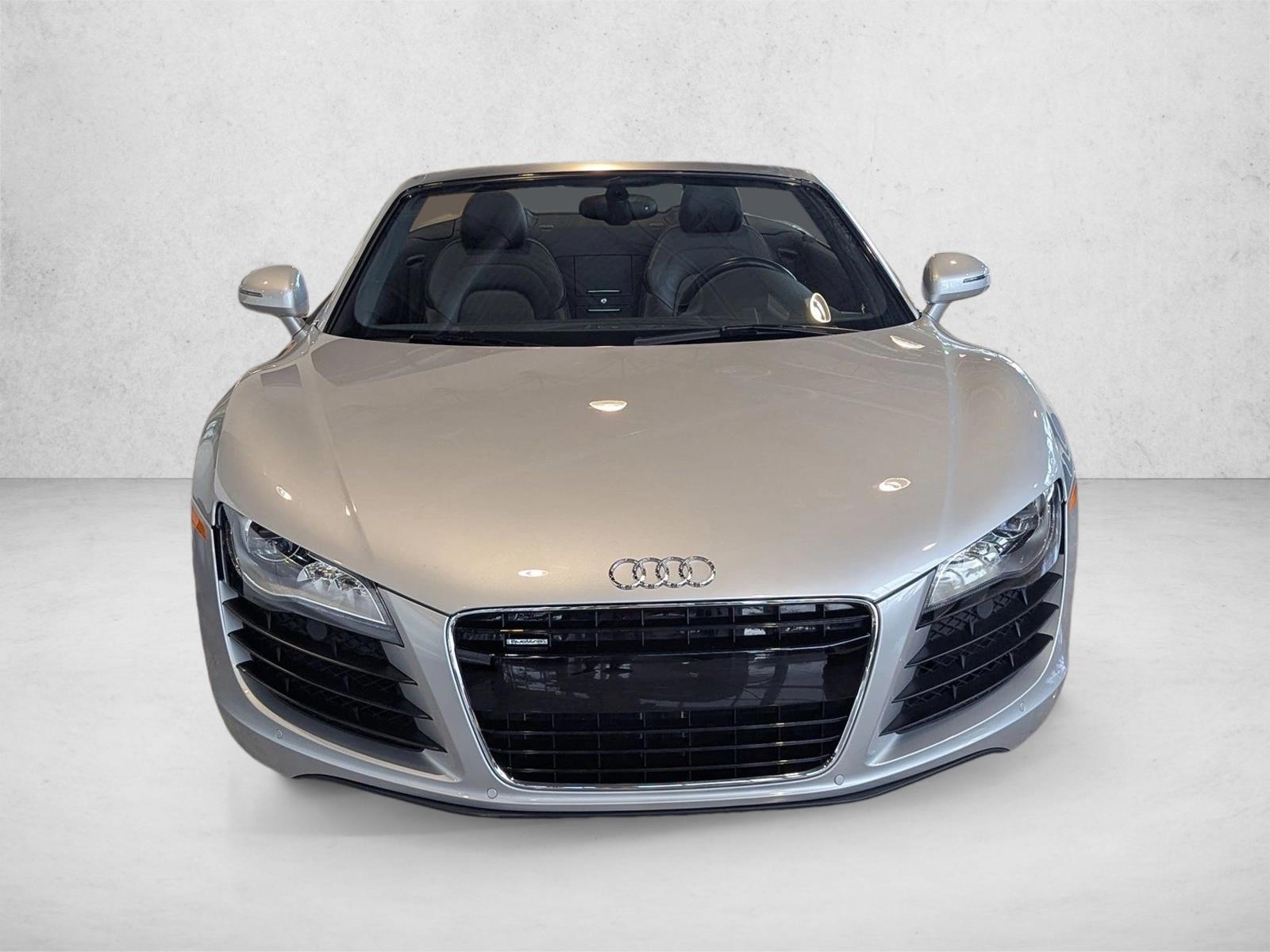 2012 Audi R8 4.2 Spyder photo 2