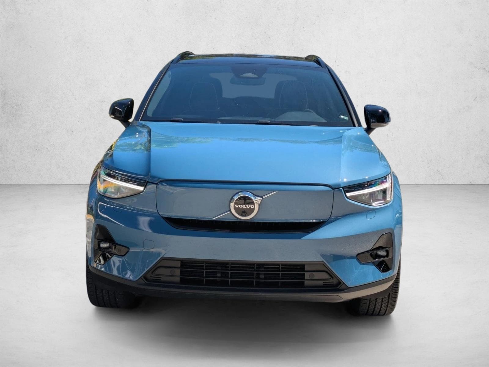 Used 2023 Volvo XC40 Plus with VIN YV4ED3UW8P2062669 for sale in Delray Beach, FL