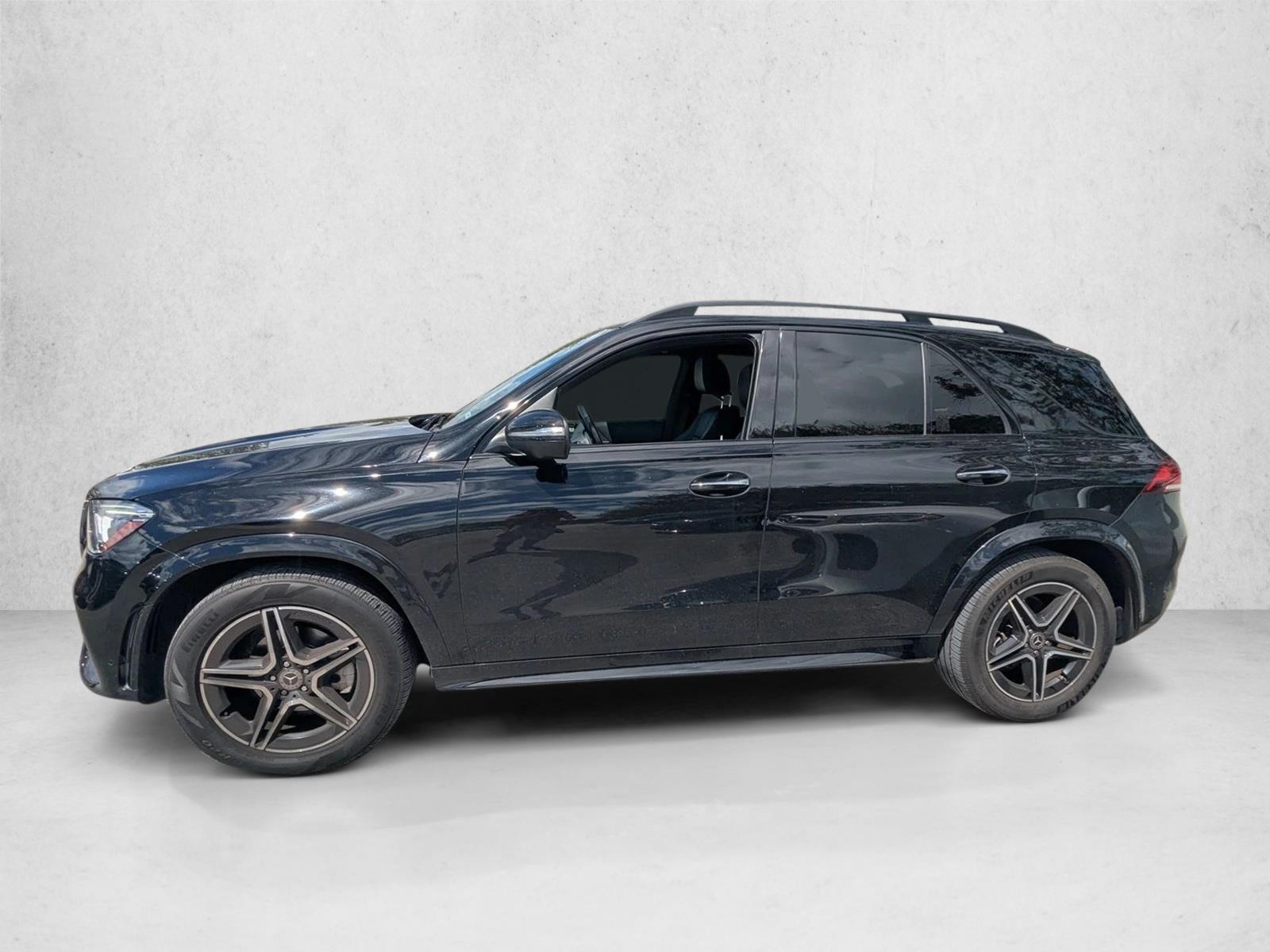 2022 Mercedes Benz GLE 350 4MATIC photo 2