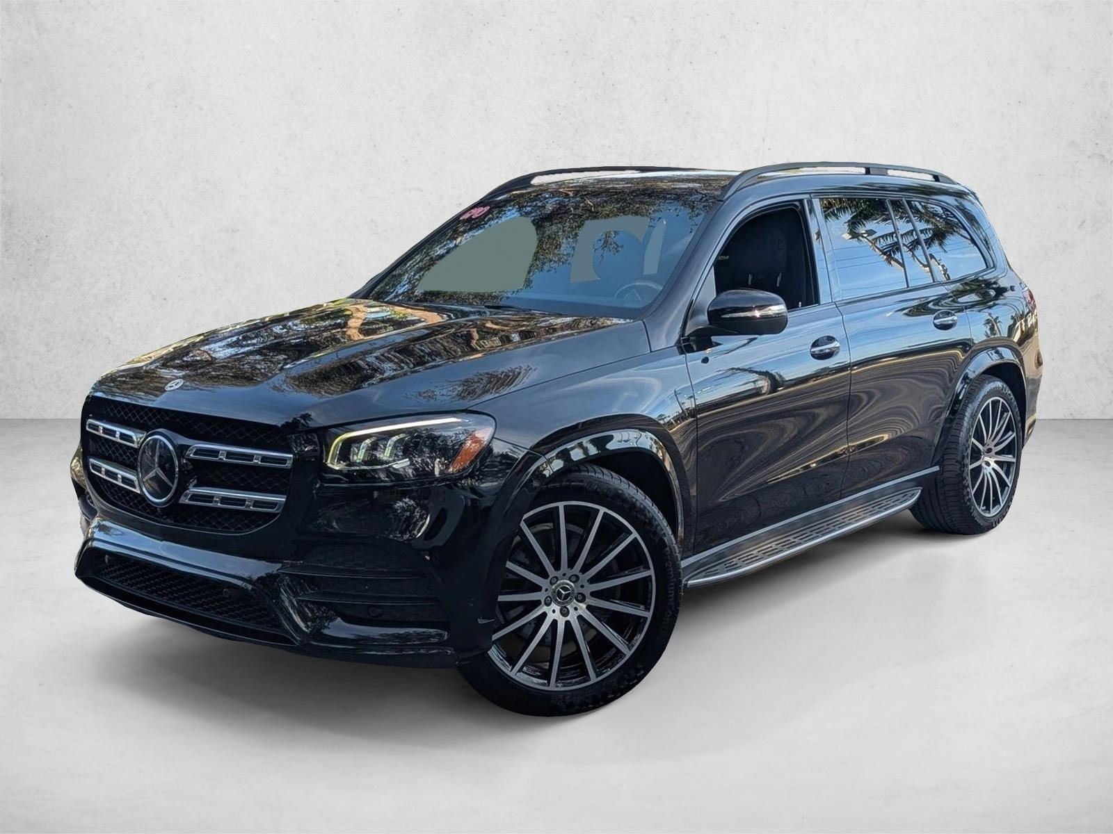 2022 Mercedes-Benz GLS GLS450's photo