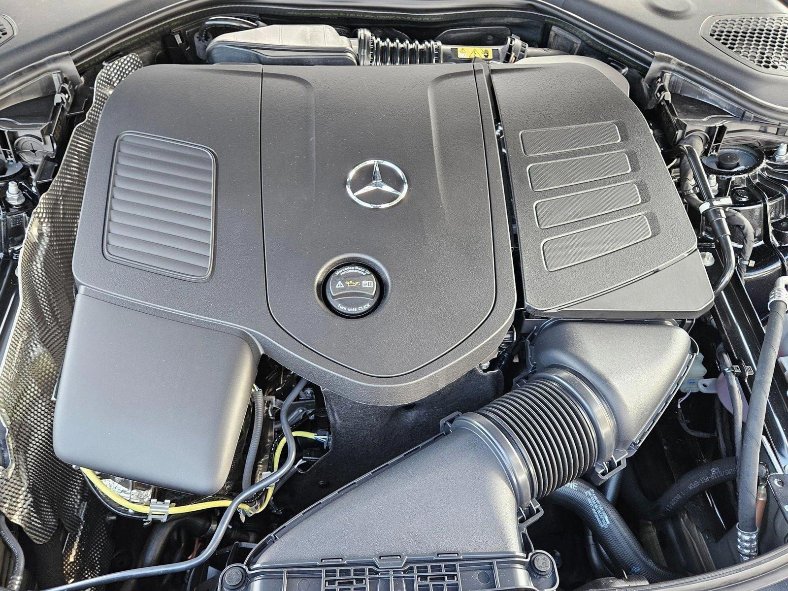 2025 Mercedes-Benz E-Class E350 - Photo 16