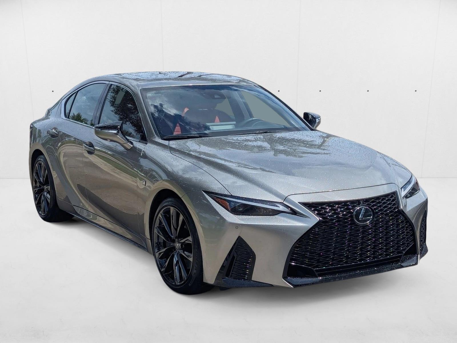 2023 Lexus IS F SPORT photo 3