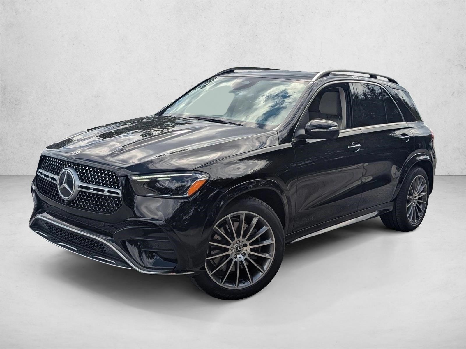 2026 Mercedes-Benz GLE GLE450's photo