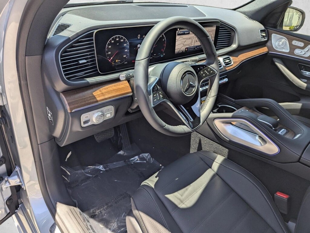 Used 2025 Mercedes-Benz GLE 4MATIC SUV