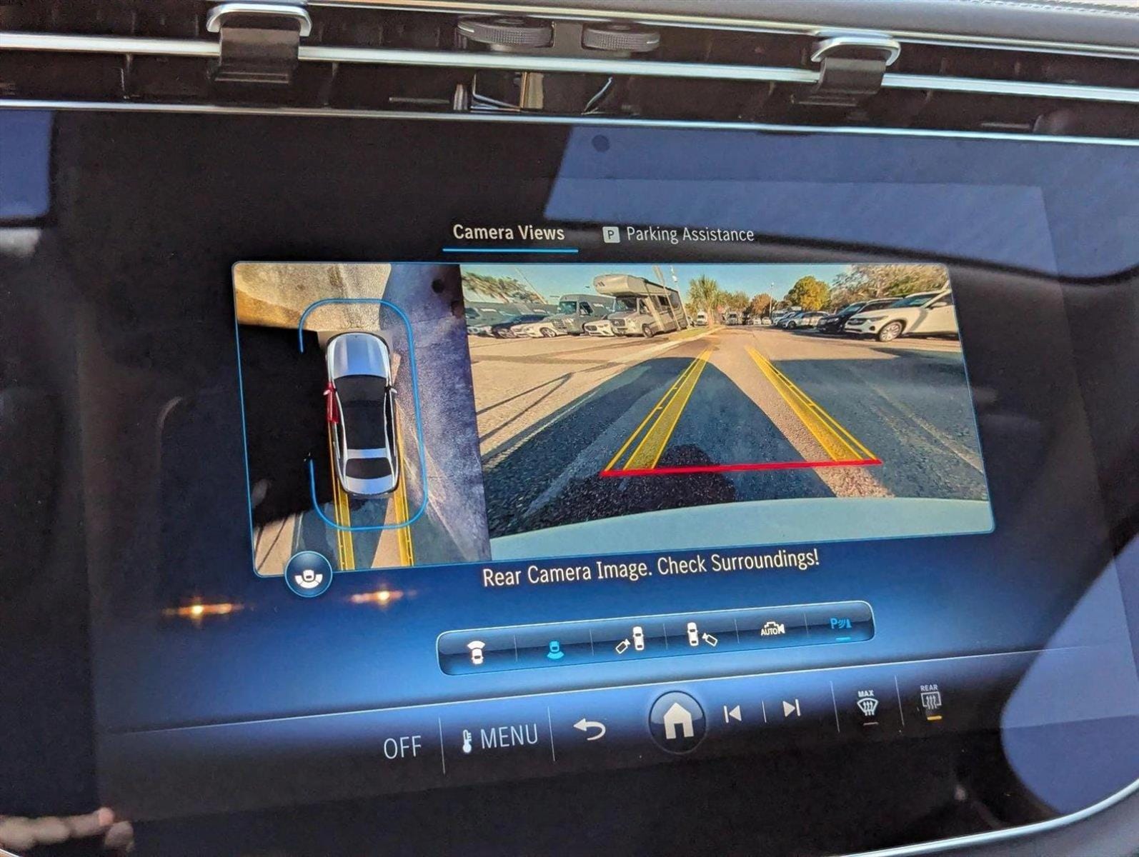 2025 Mercedes-Benz E-Class E350 - Photo 12