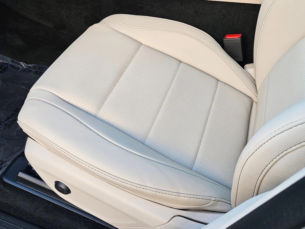 New 2026 Mercedes-Benz C-Class C 300 Sedan 4dr Car