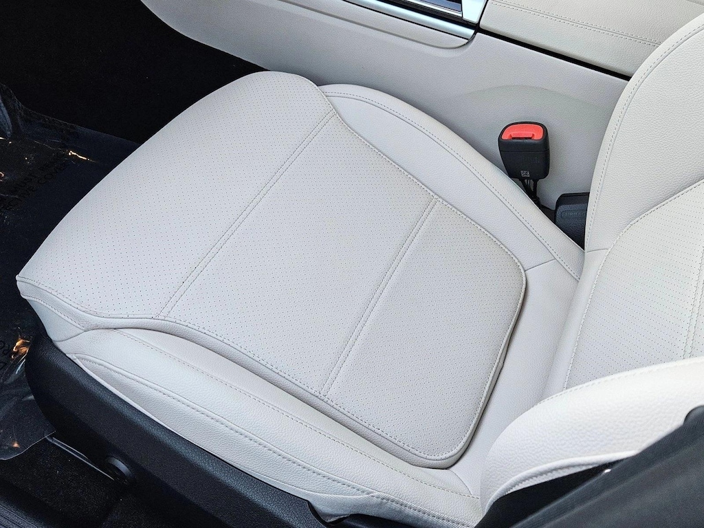 New 2026 Mercedes-Benz C-Class C 300 Sedan Sedan