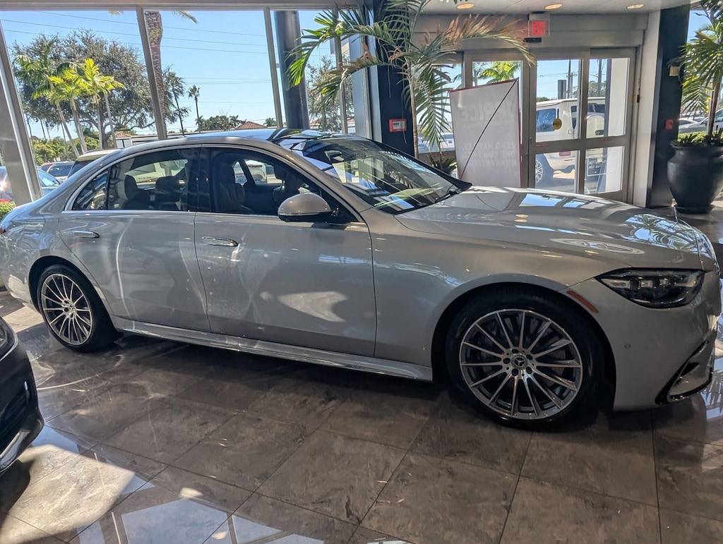 Used 2025 Mercedes-Benz