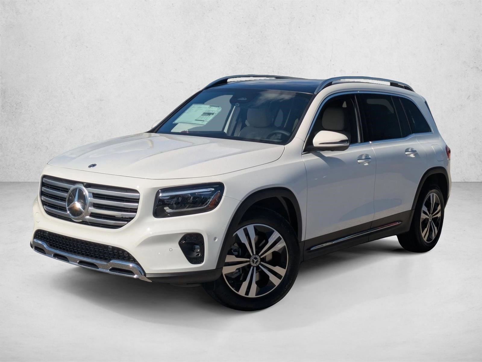 2026 Mercedes-Benz GLB GLB 250's photo
