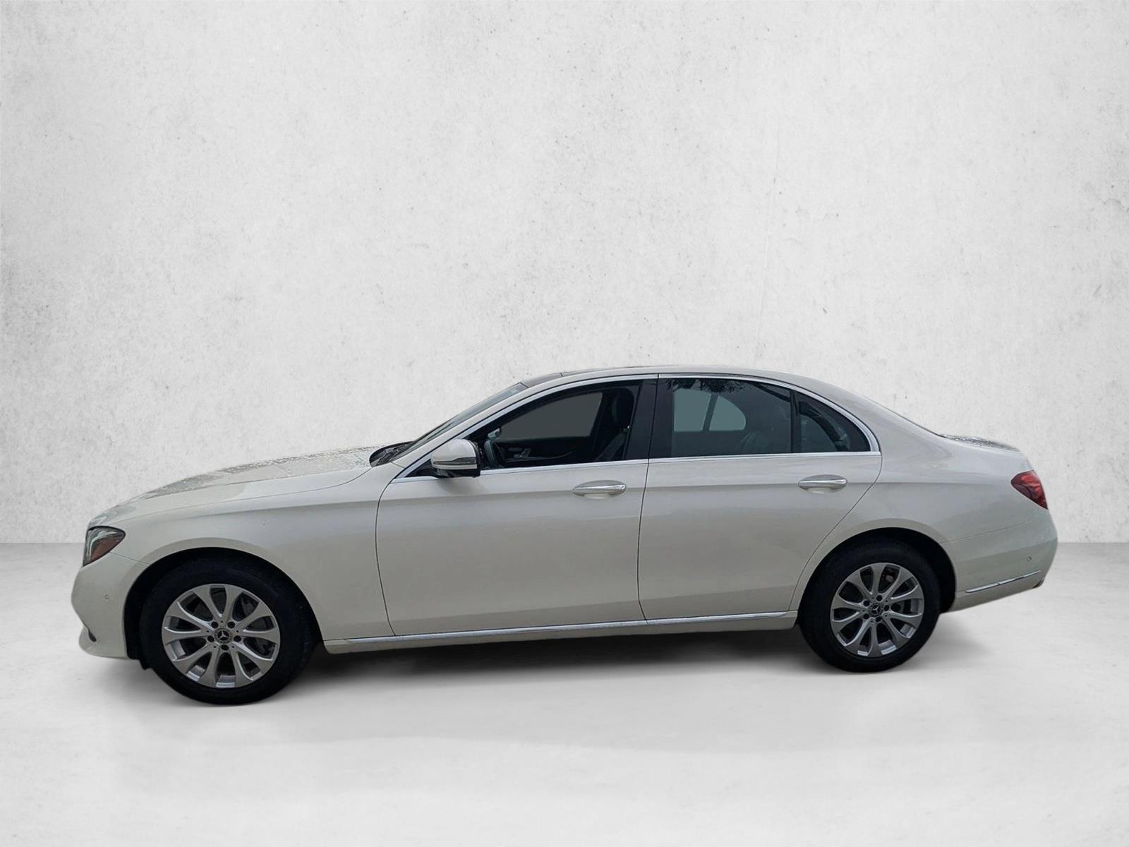 2020 Mercedes Benz E 350 4MATIC Sedan photo 2